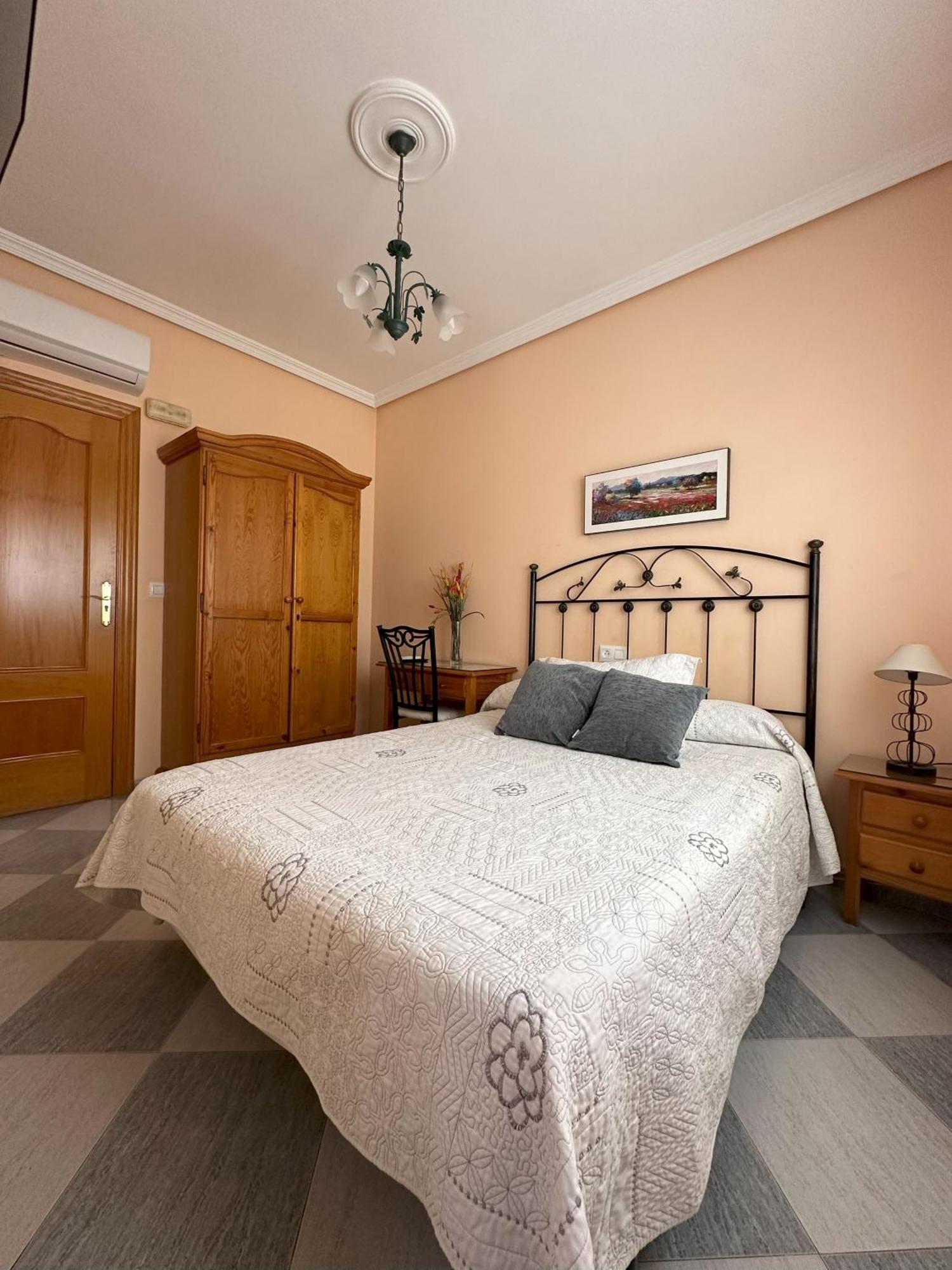 Hostal Avenida Табернас Екстер'єр фото