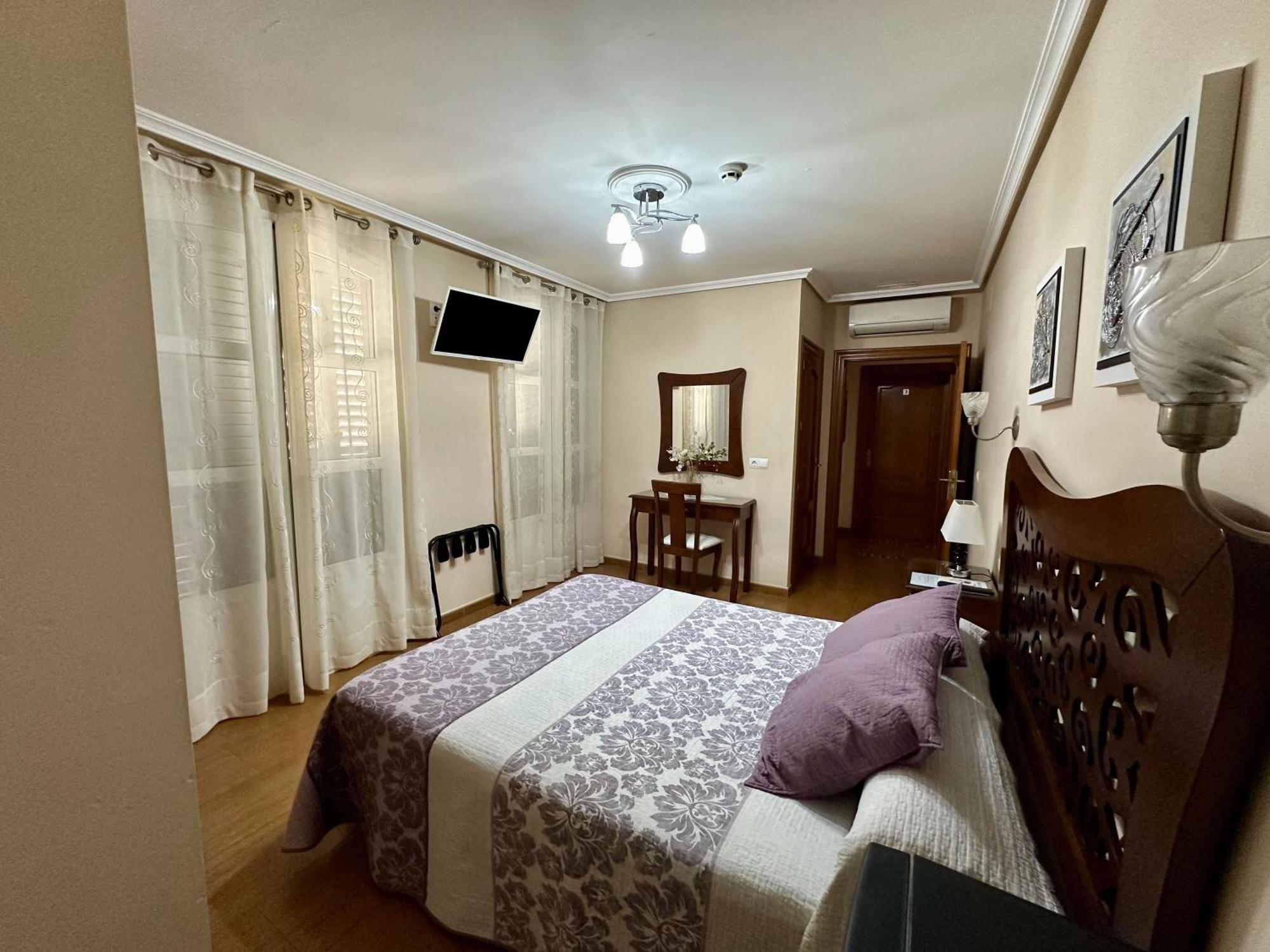 Hostal Avenida Табернас Екстер'єр фото